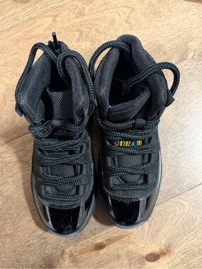 Jordan 11 patent leather